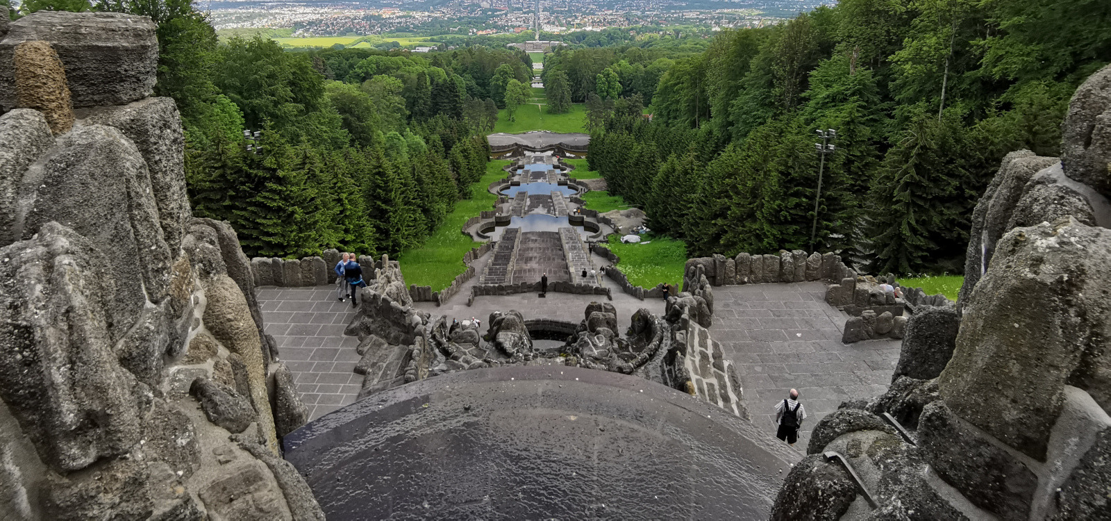 Panoramafoto mit Blick vom Herkules (Kassel) Wilhelmshöhe